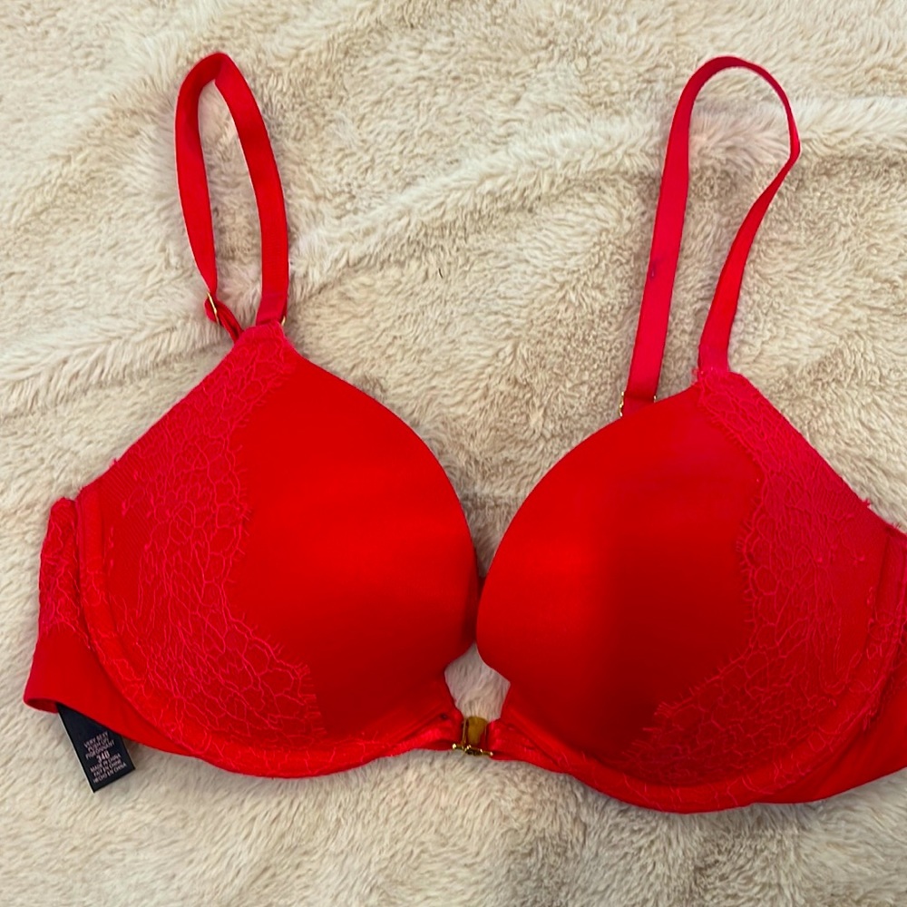 Victoria Secret Red Very Sexy push up bra